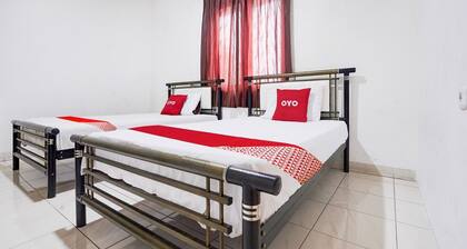 Luxury Deluxe DBL Retreat W/ Free WiFi and Parking