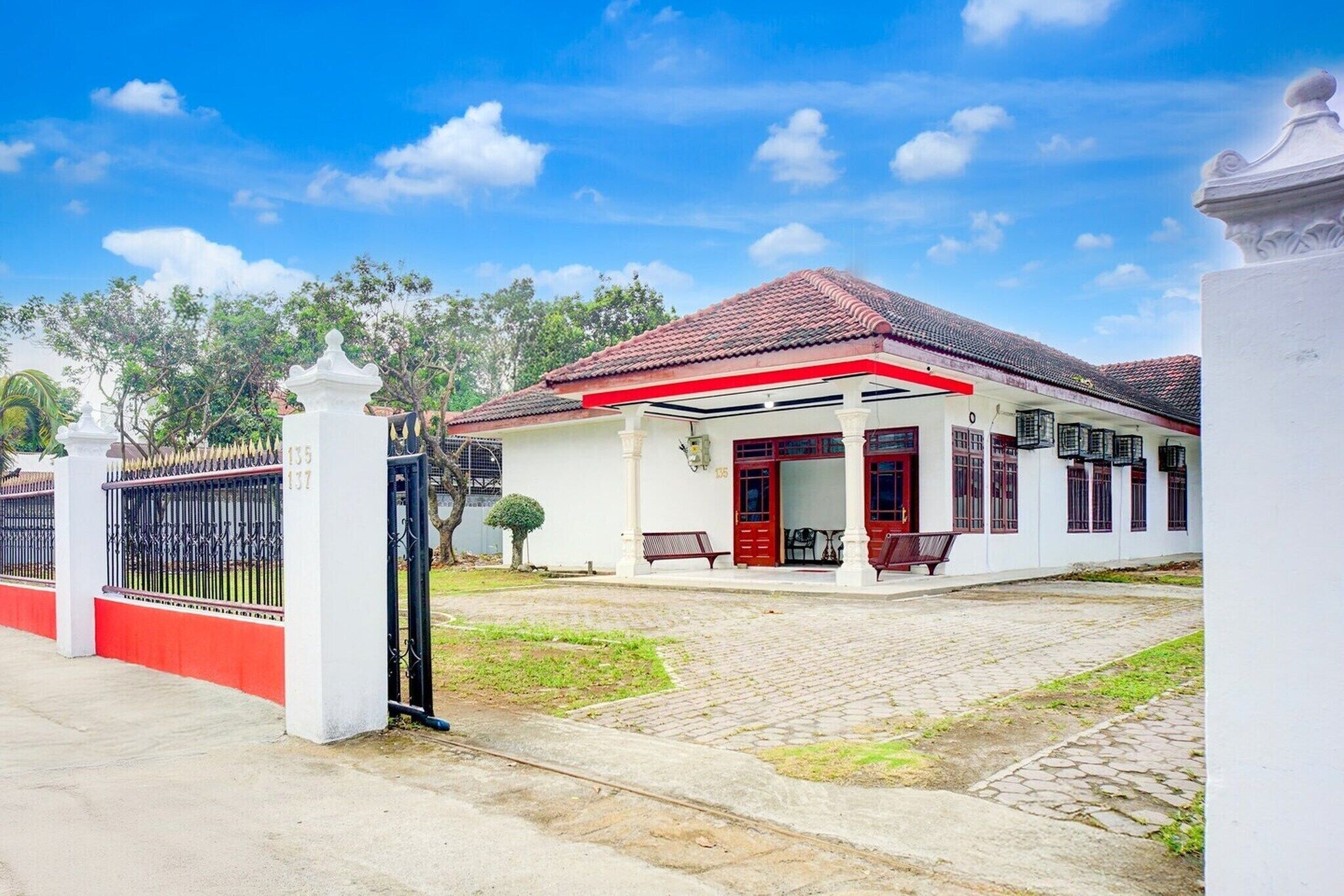 Holiday Home Exterior [summer]