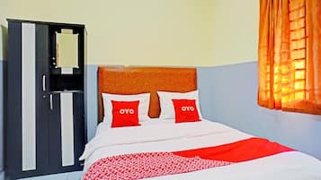 Free WiFi, bed sheets