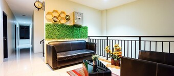 Luxury Deluxe DBL Escape W/ Free WiFi and Parking