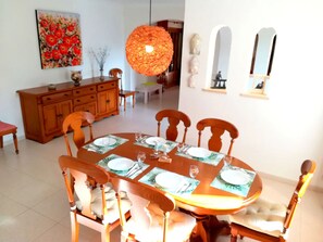 Dining - YourHouse Estrelitzia (Felanitx)