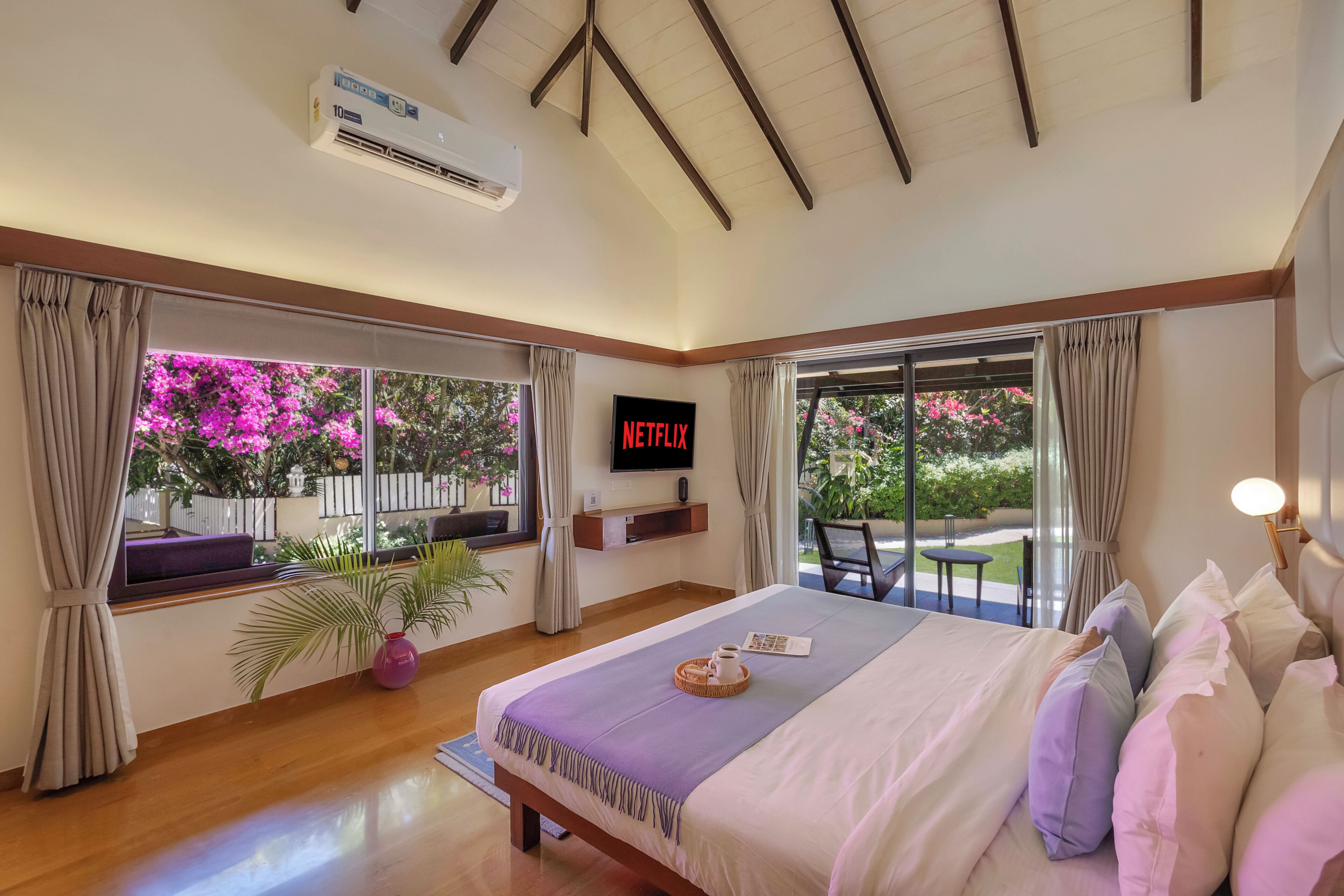 Villa Deluxe
