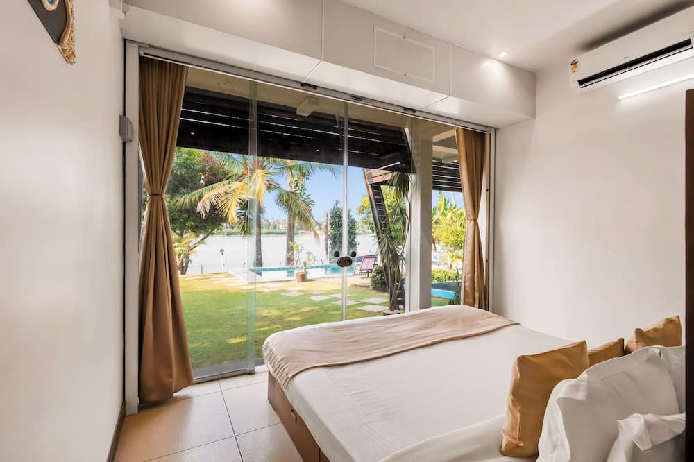Alaya Stays Glass River 4 BHK Villa