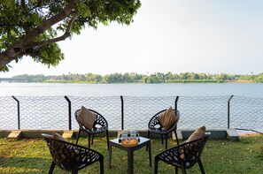 Property grounds - Alaya Stays Glass River 4 BHK Villa (Aluva)