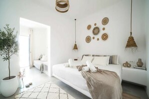 Iron/ironing board, travel cot, Internet, bed sheets - Panormos Stay for Seven Guests (Mikonos)