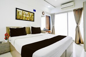 Room - Collection O Viviana Mall Thane (Mumbai)