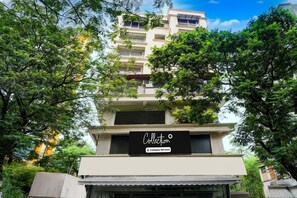 Exterior detail - Collection O Viviana Mall Thane (Mumbai)