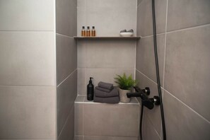 Shower, hair dryer, towels - Maisonette with Beautiful Terrace (Mikonos)