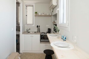 Fridge, oven, stovetop, coffee/tea maker - Maisonette with Beautiful Terrace (Mikonos)
