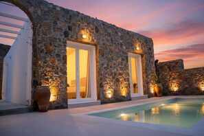 Pool - Bright Design Villa with Pool (kalafati)