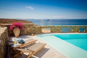 Pool - Mykonos Villa for 8 with Pool (Mikonos)