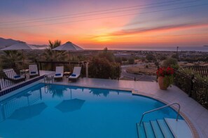 Pool - Pool Villa Overlooking the Sea (kalathos)