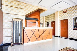 Entrance / Reception