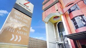 Exterior detail - Cozy Single Stay with Free WiFi and Parking (Medan)