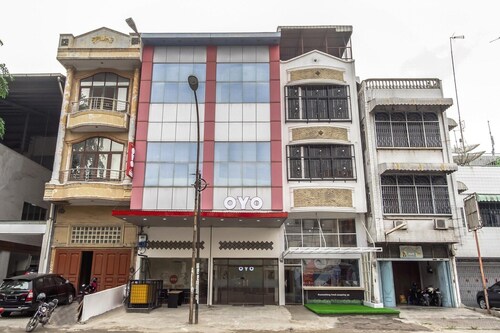 Luxury Deluxe DBL Retreat W/ Free WiFi and Parking