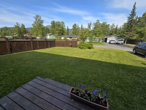 Property grounds - Eagle Nest/Fireplace/Peaceful/Sleeps 12 (Anchorage)