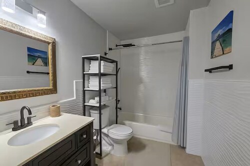 Eagle Nest/Fireplace/Peaceful/Sleeps 12
