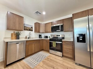 Private kitchen - Your Home Base in Safford  Comfort + Convenience (Safford)