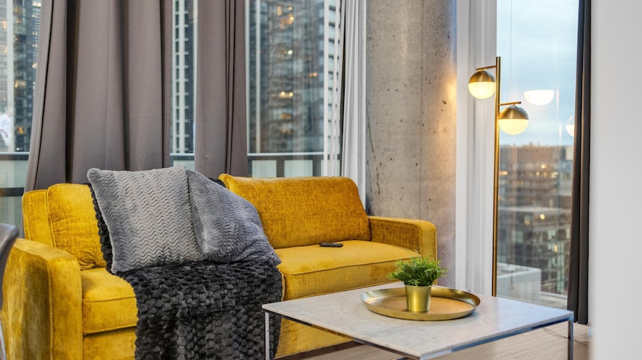 Downtown Toronto Hotel and Suites