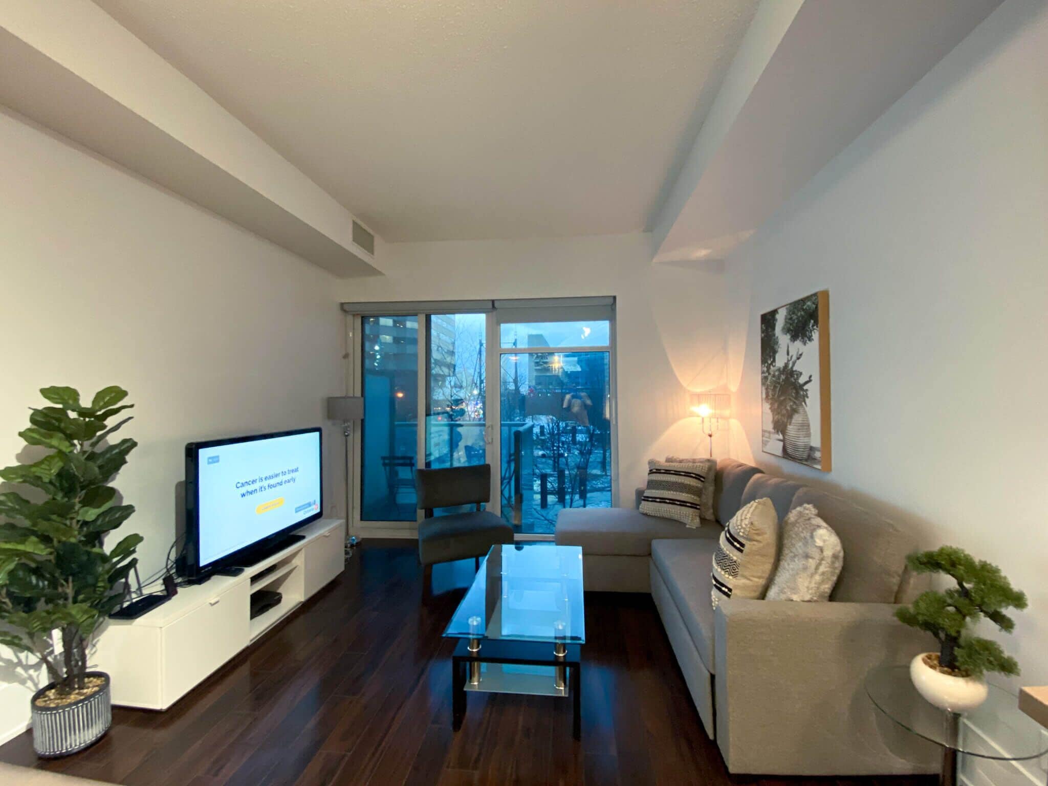 Classic Suite, Non Smoking, City View | Living area | 55-inch TV with digital channels