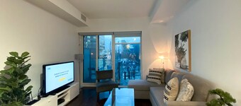 Downtown Toronto Hotel and Suites