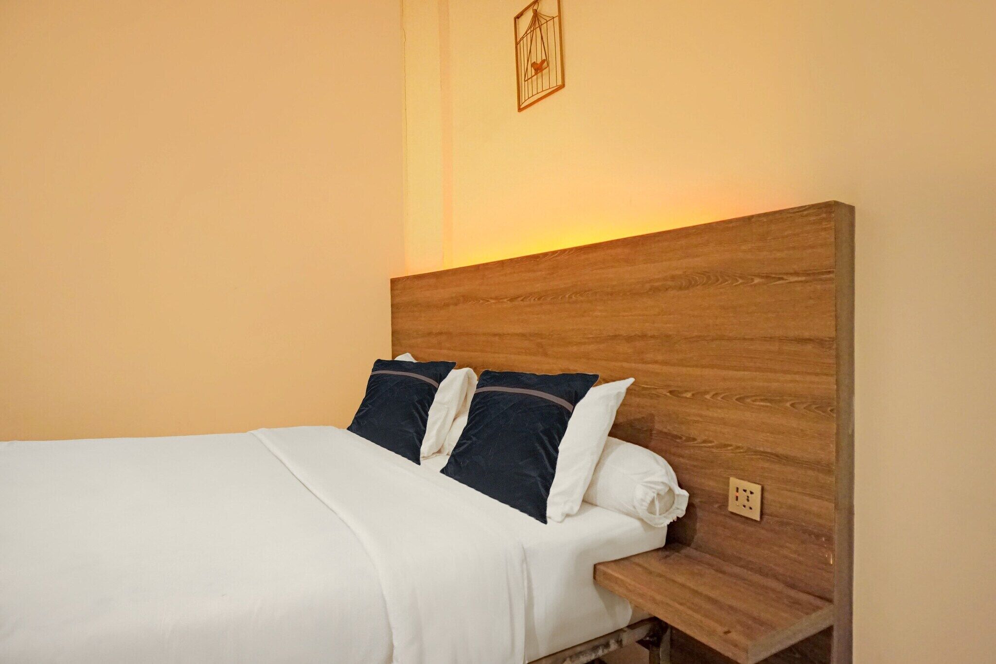 1 chambre, bureau, Wi-Fi gratuit, draps fournis