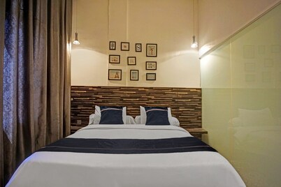 Luxury Deluxe DBL Retreat W/ Free WiFi and Parking