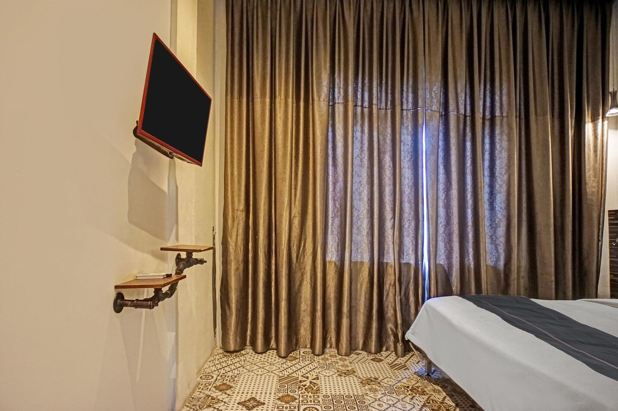 1 habitación, escritorio, wifi gratis y ropa de cama 