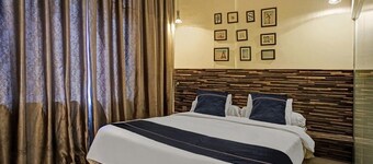 Luxury Deluxe DBL Retreat W/ Free WiFi and Parking