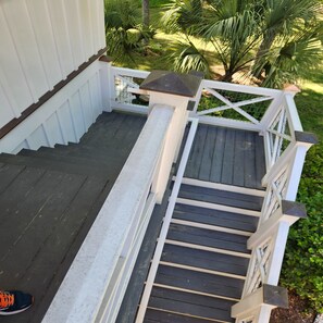 Terrace/patio - 1 Bedroom Apartment in Olde Town Bluffton, SC. (Bluffton)