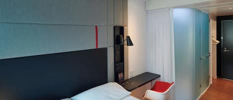 In-room safe, blackout drapes, soundproofing, free WiFi