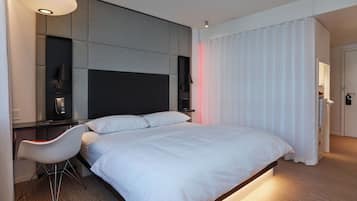 Room, 1 King Bed, Mobility Accessible