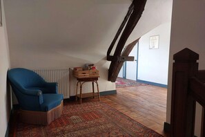 Interior - House with River Views in Sainte-Mondane (Sainte-Mondane)