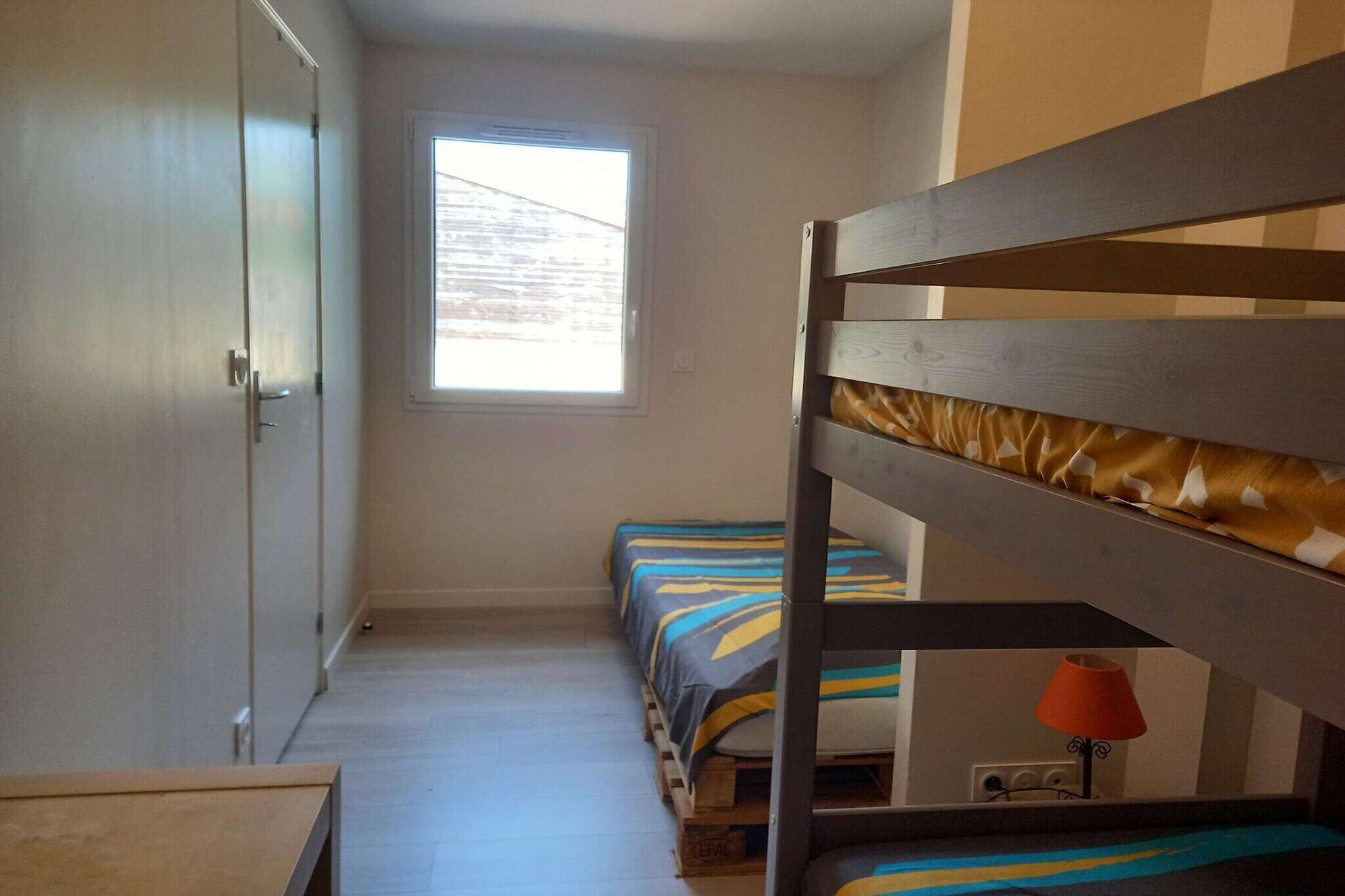 2 bedrooms, desk, iron/ironing board, travel cot