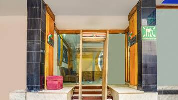 House | Reception