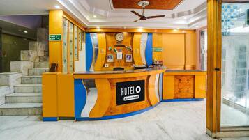 House | Reception