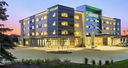 Element by Marriott Bainbridge Riverfront