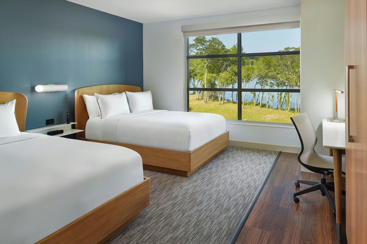 Room, 2 Queen Beds (View)