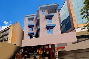 Exterior - Super Collection O Six mile Guwahati (Guwahati)