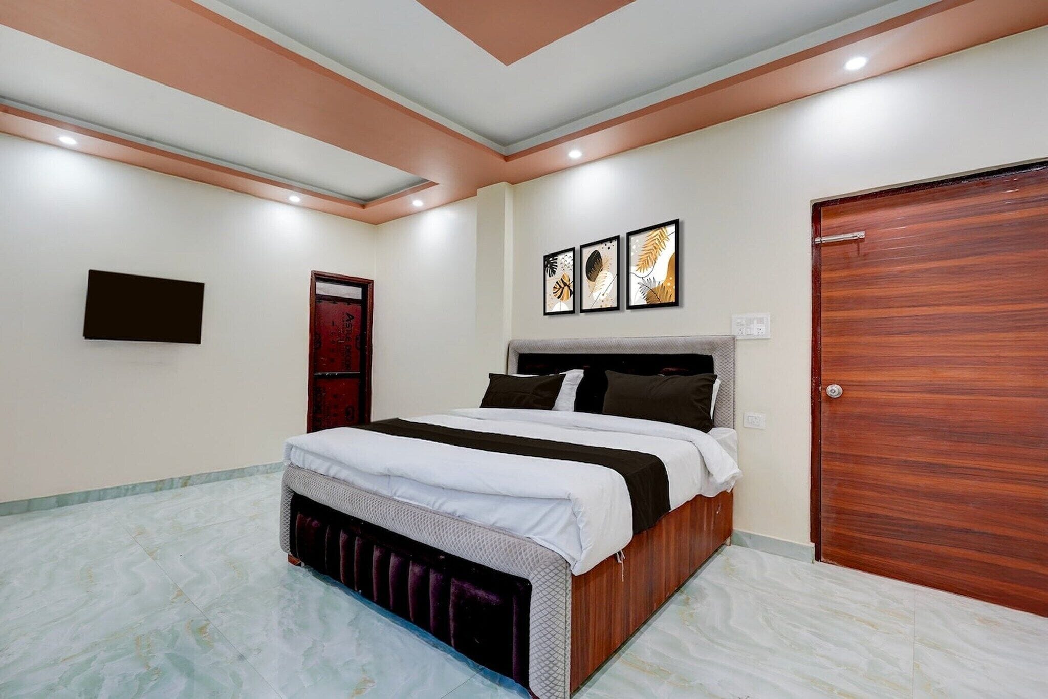 1 chambre, bureau, draps fournis