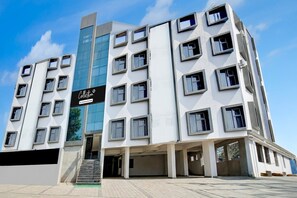 Exterior - Super Collection MIDC Formerly SK Palace (Pune)