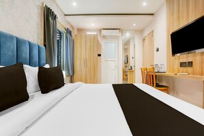 Room - Super Collection Manikarnika Jagannath (Puri)