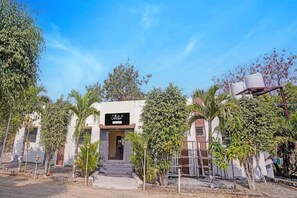 Exterior - Super Collection Solapur Formerly Royal (Solapur)