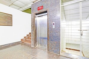 Interior - Collection Adajan Formerly Western Inn (Surat)