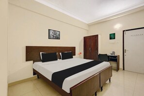 Room - Super Collection jagadamba Beach Road (Visakhapatnam)