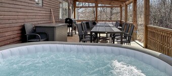 Amazing home in Herräng with WiFi