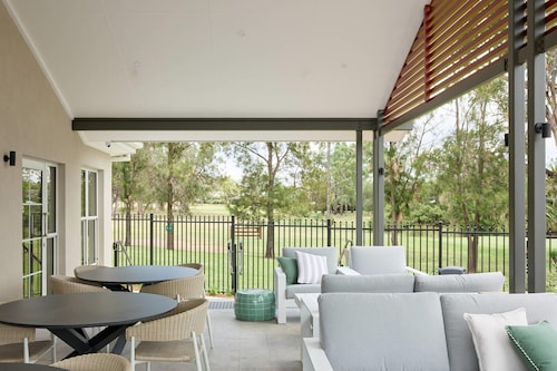 Plumes a CH Boutique Hotel & Apartments, an Ascend Collection Hotel