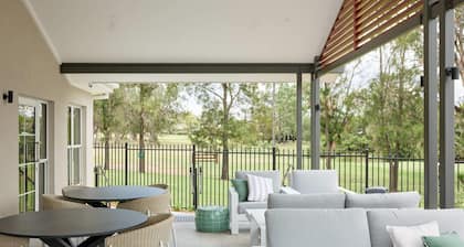 Plumes a CH Boutique Hotel & Apartments, an Ascend Collection Hotel