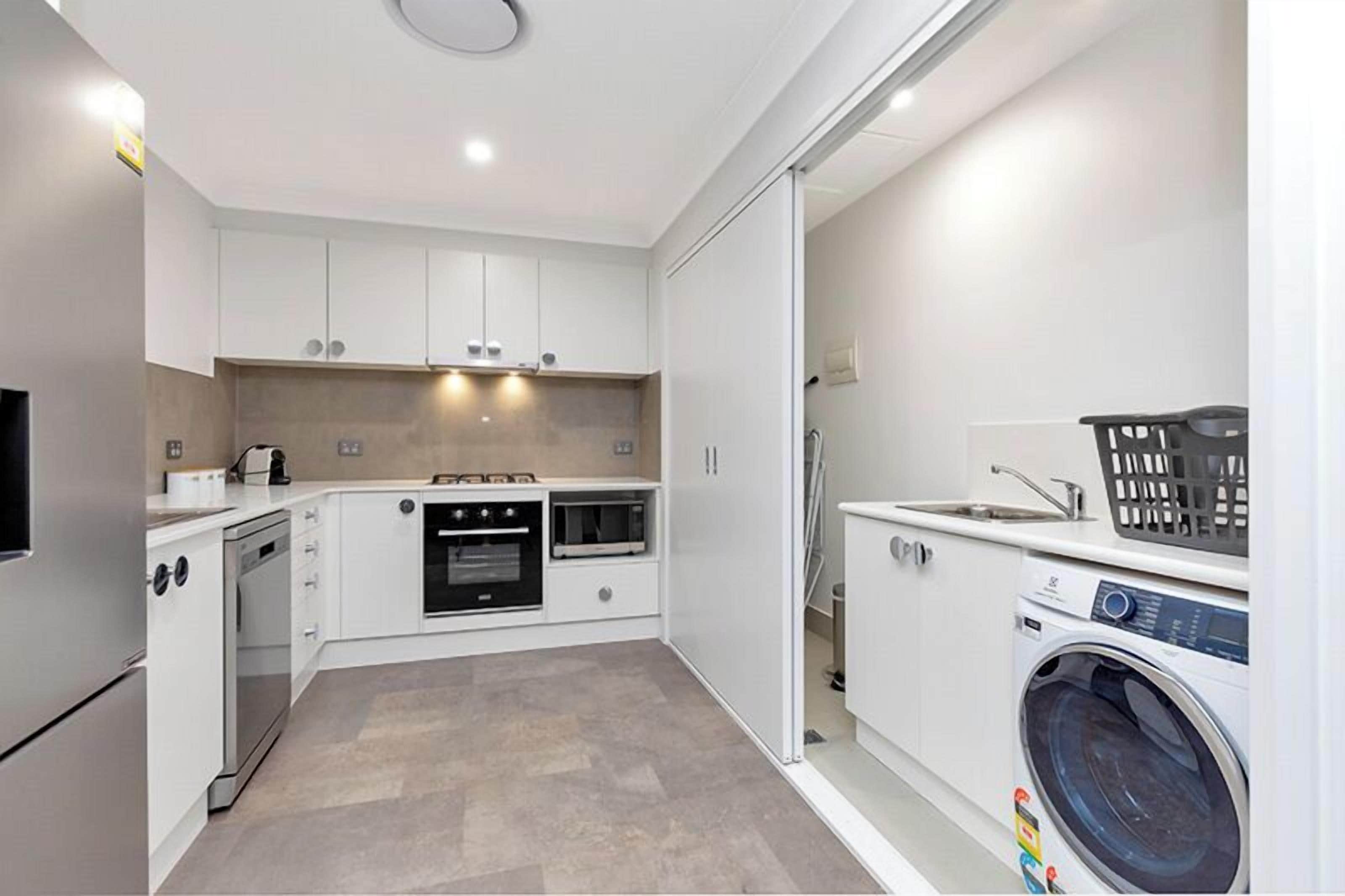 Apartment, 3 Bedrooms, Non Smoking (Multiple Beds, 31 The Ringers Road)
