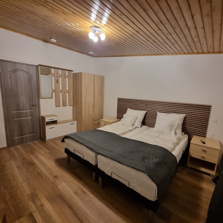 2 bedrooms, WiFi, bed sheets. Karlskovhuset - Modern & Cozy, 8km from Legoland